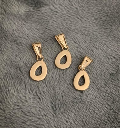 Dije de Letra O oro 18K 0.35 gr