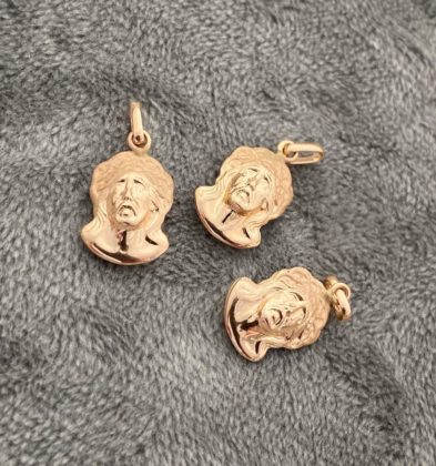 Dije Rostro Oro Rosado 18k 0.7gr