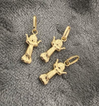 Dije de divino niño en Oro 18k 0.45 gr