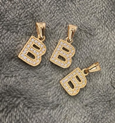 Dije de Letra Inicial B 0.8 gr