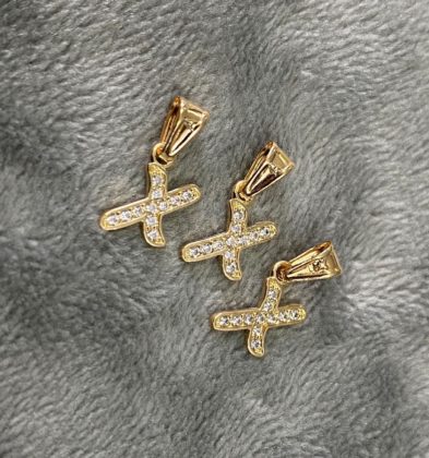 Dije De Letra X Oro Amarillo 18k 0.4 gr