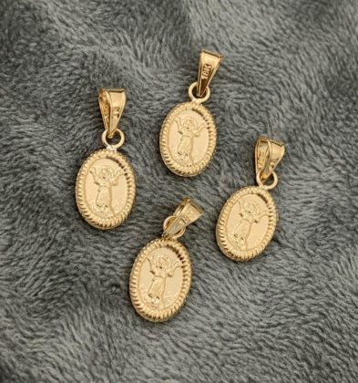 Dije Medalla Divino Niño Oro Amarillo 18k 0.45 gr 1.8 cm