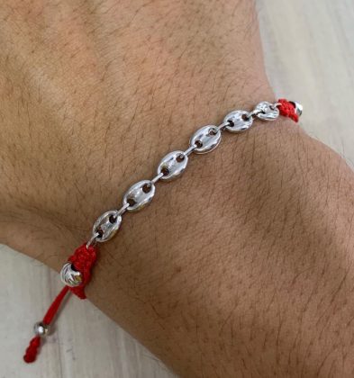 Pulsera en Hilo Rojo Con Herrajes GC Oro blanco 18K