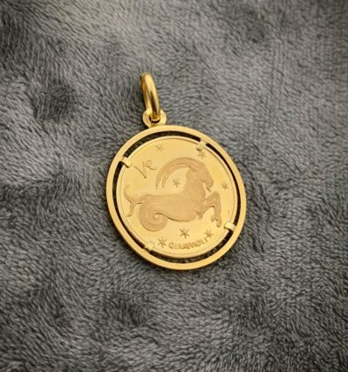 Dije Medalla Con Signo Zodiacal Oro Amarillo 18K Italy 750 5.7 gr