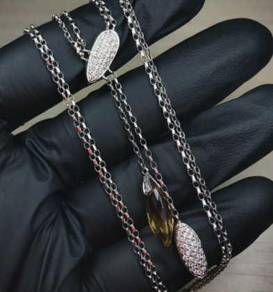 40cm Cadena Tejido Rolon Con Diamantes 70pts Oro Blanco 18K 8.05 gr