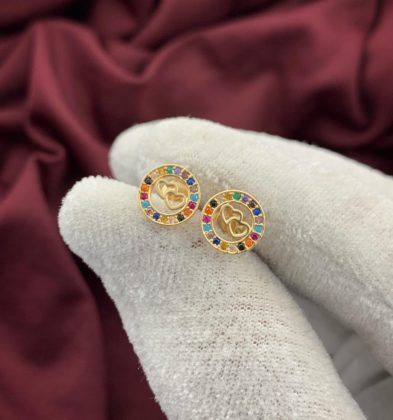 Topo Rueda Con Corazones Y Swarovski Multicolor Oro Amarillo 18K 1.5 gr 8.6mm