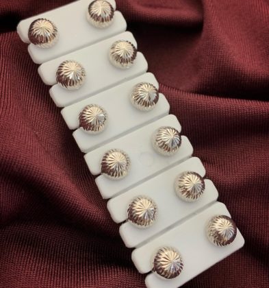 Topos De Media Bola Diamantado #7mm Oro Blanco 18K 1.0 gr