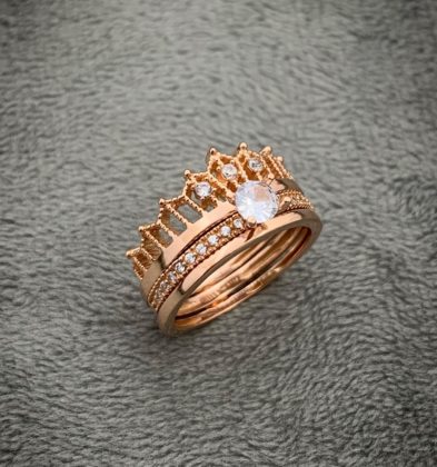 Anillo con complemento con Swarovskis Blancos en Oro Rosado 18K 5.05gr #4 3/4