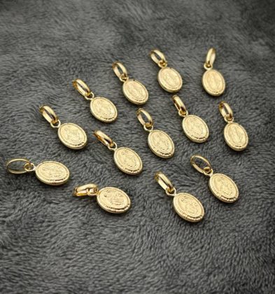 Dije de la virgen Milagrosa en Oro amarillo 18K 0.35 gr