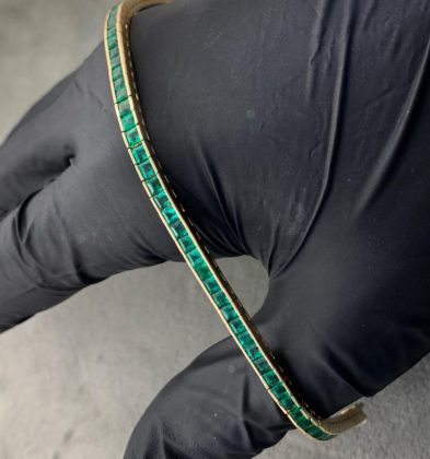 18 cm Pulsera Tennis con Esmeraldas (1320pts) en Oro Amarillo 18K 14.25 gr