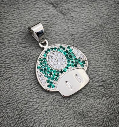 Dije De Hongo Con Esmeraldas 61 Pts Y Diamantes 24 Pts Oro Rosa 18K 4.35 gr