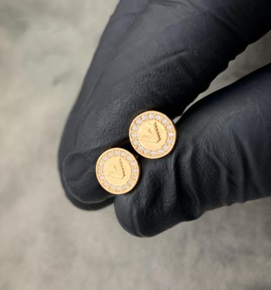 Topos de EA con Swarovskis blancos  en Oro Amarillo 18K 1.4gr