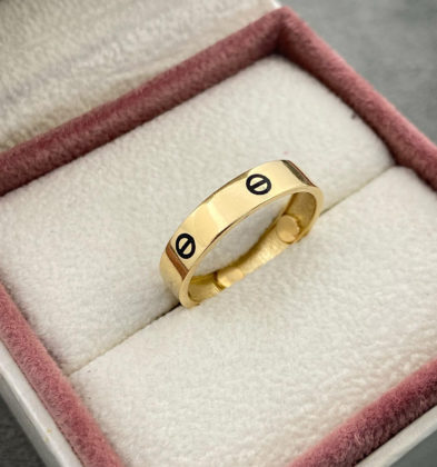 Anillo CT Oro Amarillo 18k Italy 3.0gr Talla # 7 1/2
