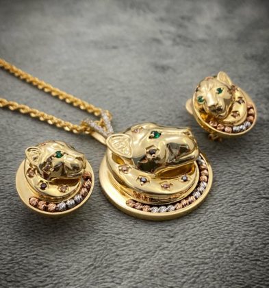 Juego De Aderezos (Aretes Y Dije) Con Swarovski Italy 750 Tres Oros 18k 16.0gr