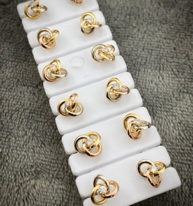 Topo De Aros Con Swarovski Tres Oros 18K 0.8gr 7.1mm