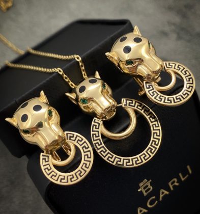 Juego De Aderezos (Aretas Y Cadena) Con Swarovski Oro Amarillo 18k Italy 750 15gr