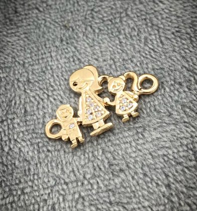 Herraje De Familia Con Swarovski Blanco Oro Amarillo 18k 2gr 2.1cm