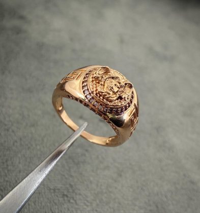 Anillo De Medusa Con Swarovski Blanco Oro Rosa 18k 12.2gr Talla # 8 1/4