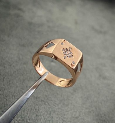 Anillo Poker Con Swarovski Blanco Oro Rosa 18k 4.35gr Talla # 9 1/2