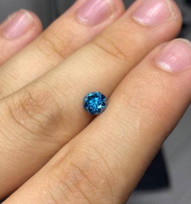 Diamante Azul 0.82 Qts Medida 5.9mm