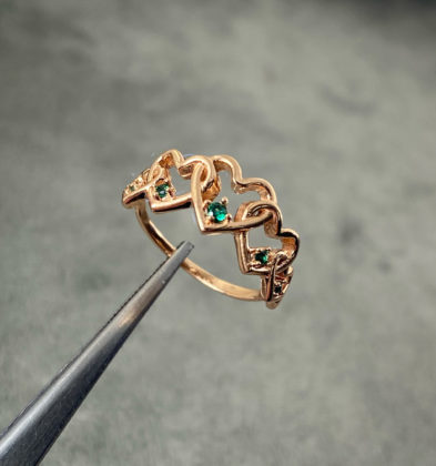 Anillo De Corazon Con Swarovski Verde Oro Rosa 18k 2.9gr 6 3/4