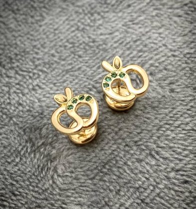 Topos De Manzana Con Swarovski Oro Amarillo 18k 1.4gr  9.8mm