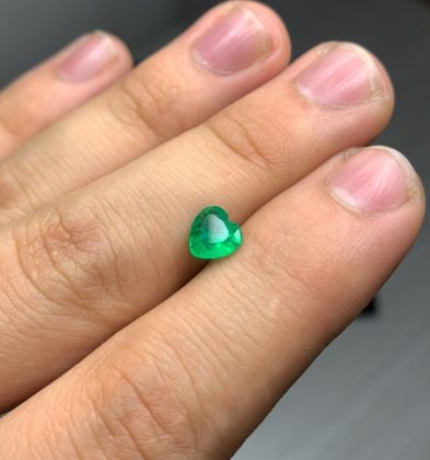 Esmeralda Corazón 0.83 Qts