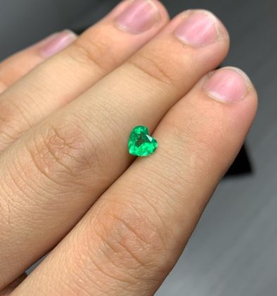 Esmeralda Corazón 0.64 Qts