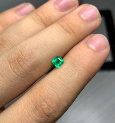 Esmeralda Cudrada 0.46 Qts