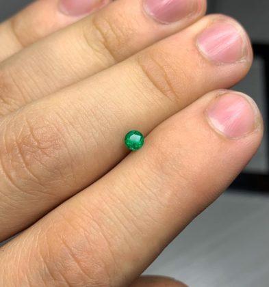 Esmeralda 0.29 Qts 3.7mm