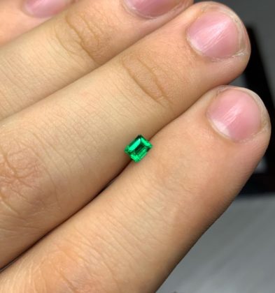 Esmeralda Cuadrada 0.22 Qts