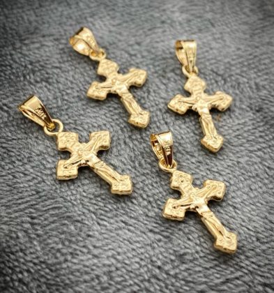 Dije De Cruz Jesus Oro Amarillo 18k 0.45gr 2.1 cm