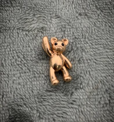 Dije De Oso Con Swarovski Negro Oro Rosado 18K 1.6 gr 1.5 cm