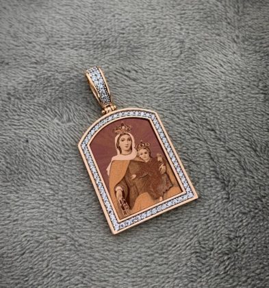 Dije en placa de la virgen del carmen con Swarovskis Blancos  en Oro Rosado 18K  italy 5.0gr