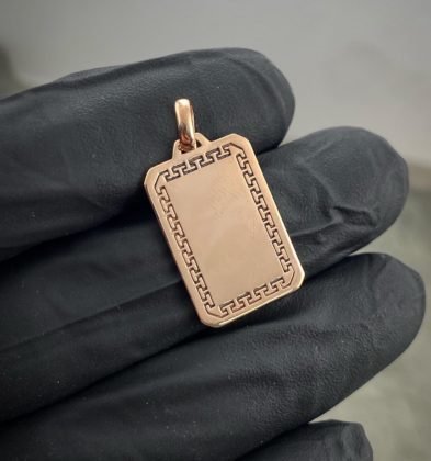 Dije De Placa Oro Rosa 18k 3.55gr 2.7cm