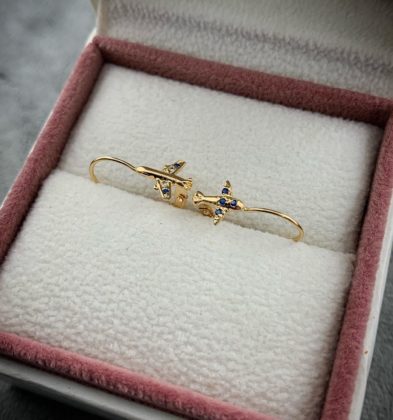 Aretes De Avion Con Swarovski Azul Oro Amarillo 18k 1.1gr 1.5cm