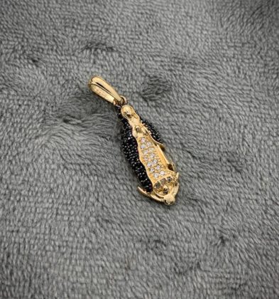 Dije De Virgen De Guadalupe Con Swarovski Negro Oro Amarillo 18k 2.4gr 3cm