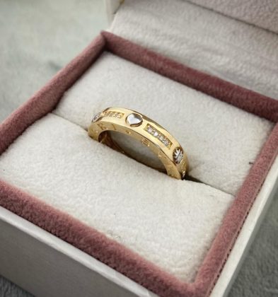 Anillo BV Con Swarovski Dos Oros 18k 7.4gr Talla  # 7 3/4
