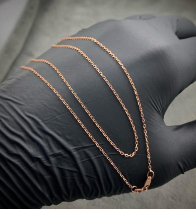 45 cm Cadena Aro Seguido Oro Rosado 18K Italy 1.4 gr 1mm