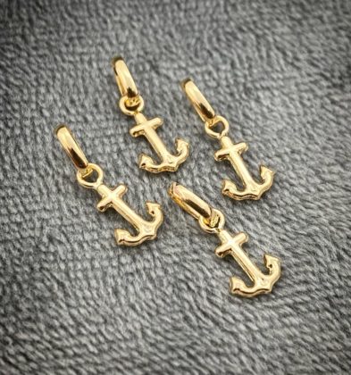 Dije De Ancla Oro Amarillo 18k 0.25gr 1.3 cm