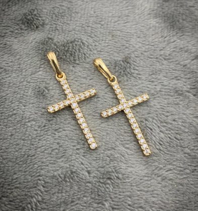 Dije De Cruz Con Swarovski Oro Amarillo 18k 1.2gr 3cm