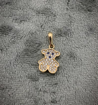 Dije de Oso Con Swarovskis blancos en Oro Amarillo  18K 1.6gr