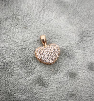 Dije De Corazon Con Swarovski Oro Rosado 18K 3.1 gr 2.0 cm