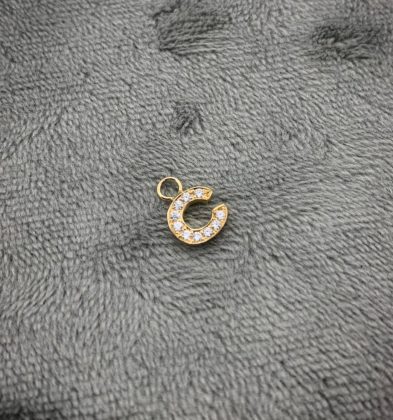 Herraje De Letra C Con Swarovski Blanco Oro Amarillo 18k 0.5gr 1.0 cm