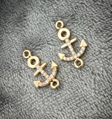 Herraje De Ancla Con Swarovski Blanco Oro Amarillo 18k 0.7gr 1.8cm