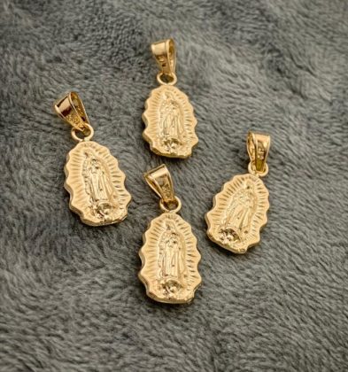 Dije De La Virgen De Guadalupe Oro Amarillo 18k 0.55 gr 2.0 cm
