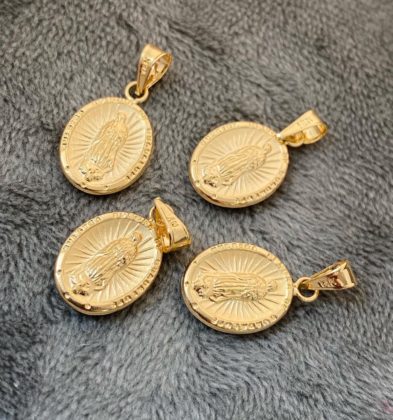 Dije De La Virgen De Guadalupe Oro Amarillo 18k 0.65 gr 2.0 cm