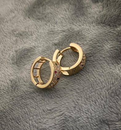 Candongas Redonda Con Swarovski Multicolor Oro Amarillo 18k 2.95gr 11.7mm