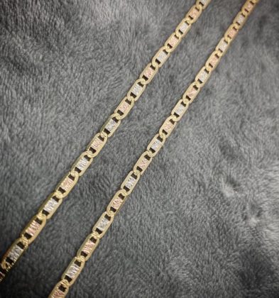 60 cm Cadena Plana Diamantada Tres Oros 18K Italy 11.5 gr 3mm