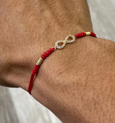 Pulsera En Hilo Rojo Con Herraje De Infinito Con Swarovski Blanco Oro Amarillo 18k